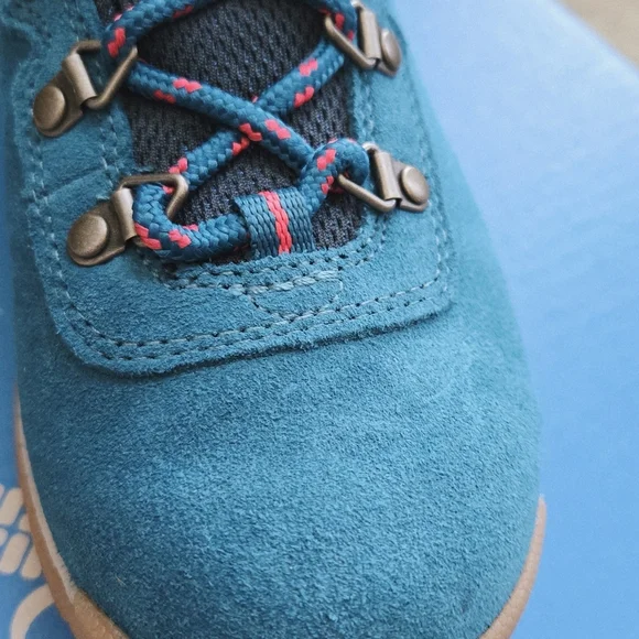 Columbia Teal and Pink Outdoor Boots Nwt - Picture 3 of 8